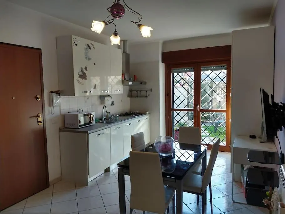 Appartamento Red House Tiburtina Roma