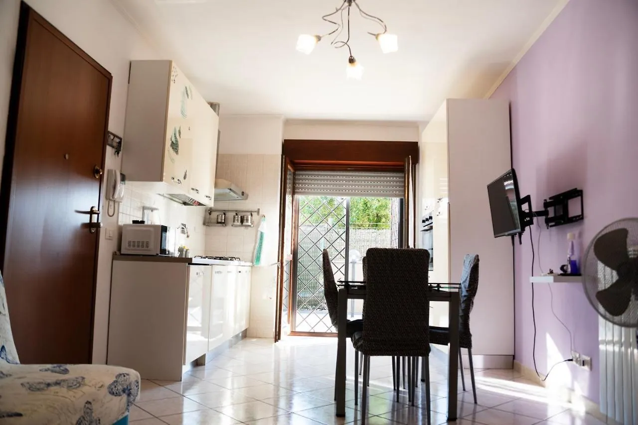 Appartamento Red House Tiburtina Roma